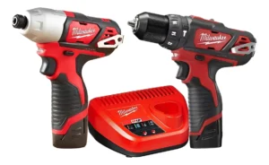 BAT - ATORNILLADOR TAL.MILWAUKEE 12V 10MM COMBOX2 2497-259A